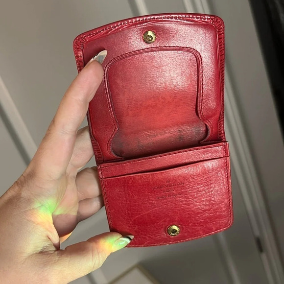 Louis Vuitton | Authentic Epi Porte Mannaie  Simple Red Leather Coin Purse - Picture 3 of 10